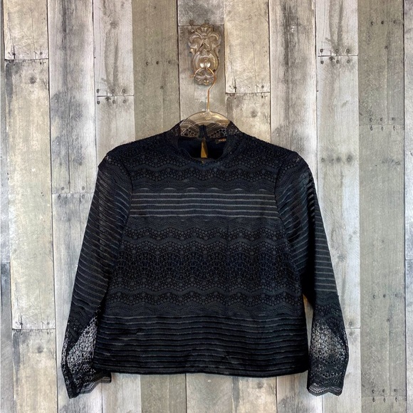 Maje Lizie Lace Top in Black Size 2. - Picture 3 of 11